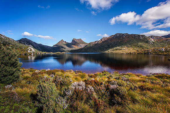 Glacier Rock, Cradle Mountain, Marions Lookout and Dove Lake